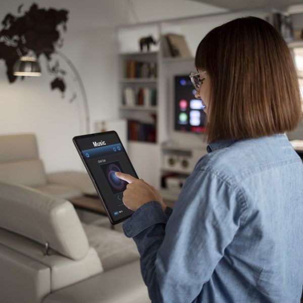 young-woman-using-home-technology